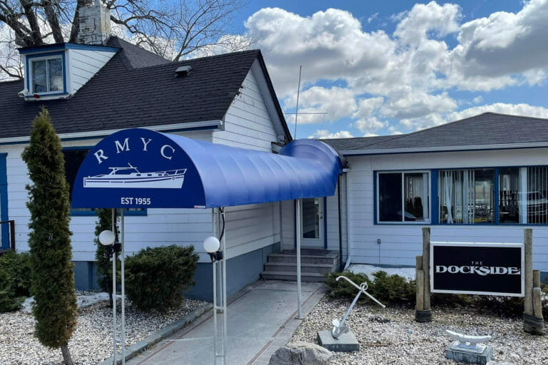 RMYC - advance signs and awnings